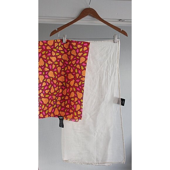 LUSH Cosmetics - 4 Statement Pins + 2 Knot Wraps + 2 Empty Boxes for Storage - Picture 4 of 6